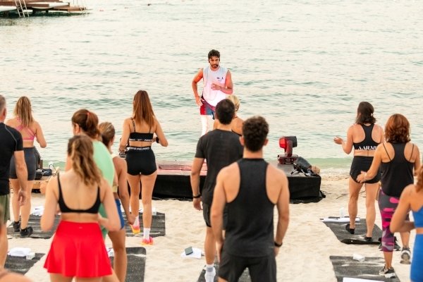 Bodrum Sahilinde Benzersiz Bir Fitness Deneyimi