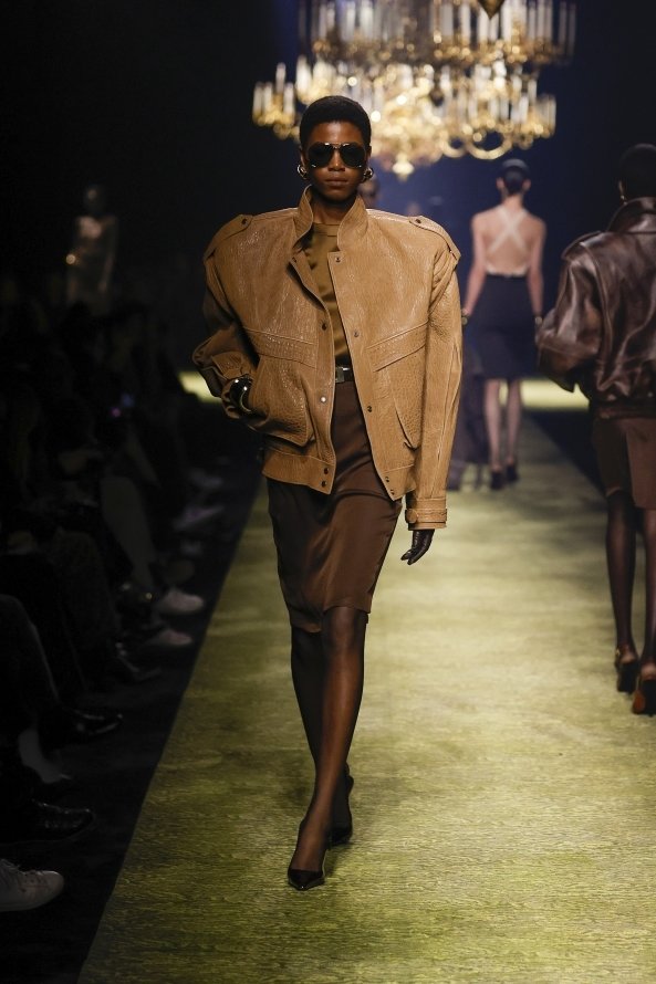 Moda Direktörü ve Stil Danışmanı Mert Aslan’dan Ekim önerileri