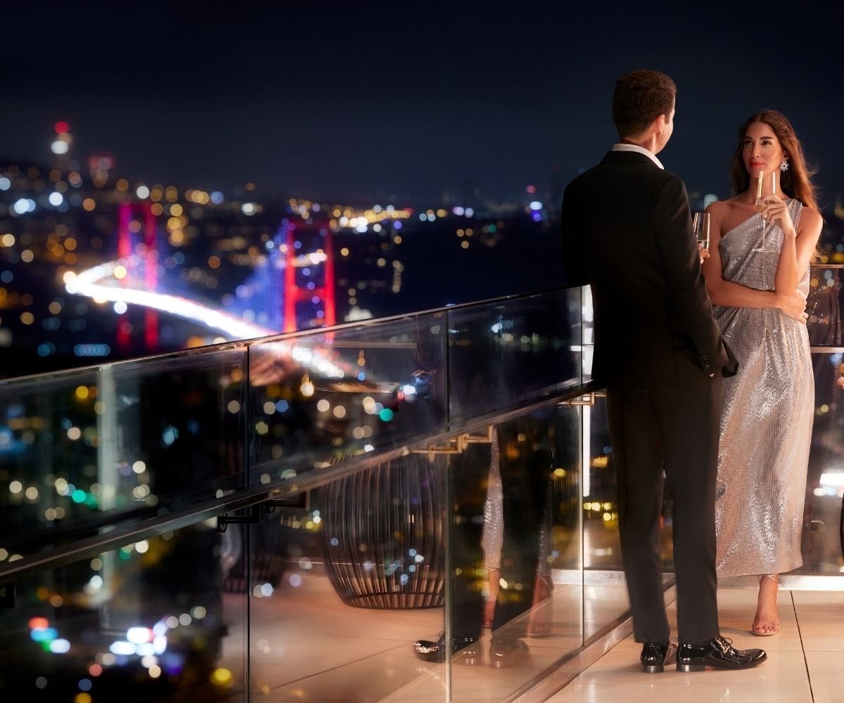 Raffles İstanbul’da Yeni Yıl Işıltısı!