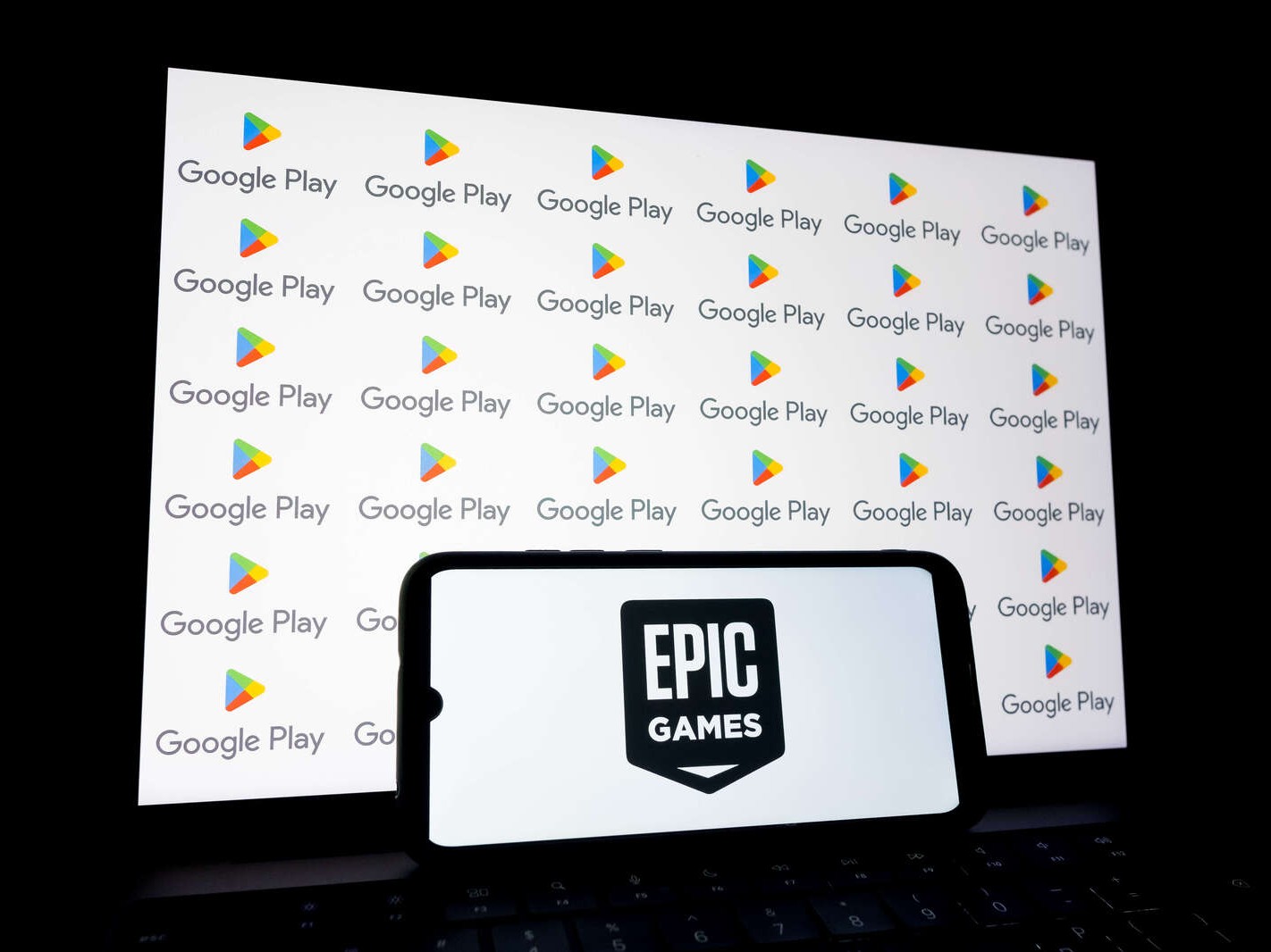 Google Play Komisyonu Düşürdü: Bizi İlgilendirmez