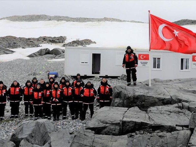 Beyaz Kıtada Türk Varlığı