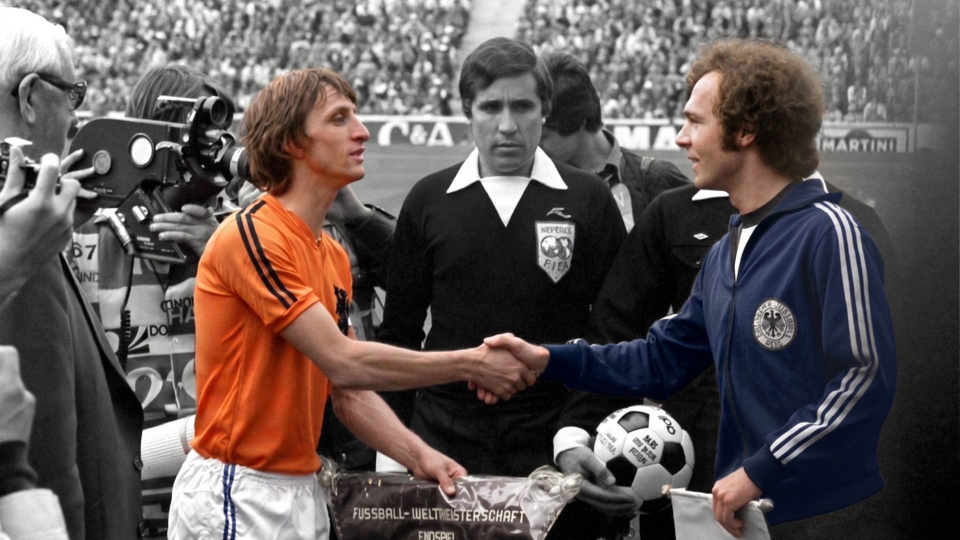 1974 Batı Almanya: Futbol Tam Teşekküllü bir Endüstriye Dönüşüyor